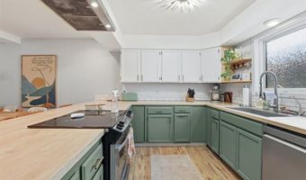 320 E Dowling Rd #7, Anchorage, AK 99518