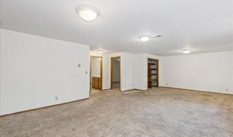 1121 W Mulberry Ct, Andover, KS 67002