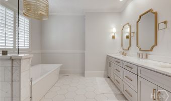 410 Milledge Cir, Athens, GA 30606