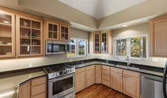 1337 BEACH LOOP Dr, Bandon, OR 97411