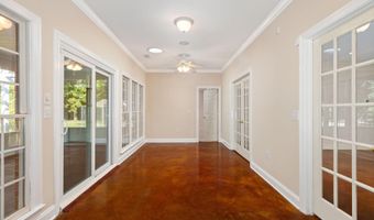 182 Audubon Pl, Macon, GA 31210
