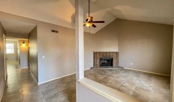 501 SW 11th St D, Bentonville, AR 72712