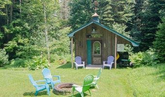 488 Kittredge Rd, Barton, VT 05822
