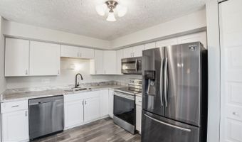 4626 BRENTLEIGH Ct, Annandale, VA 22003