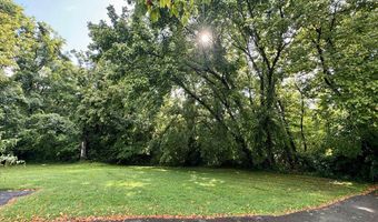 250 E Main St, Algood, TN 38506