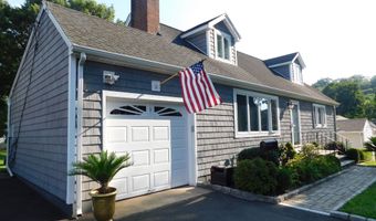 8 Tilden Rd, Danbury, CT 06810