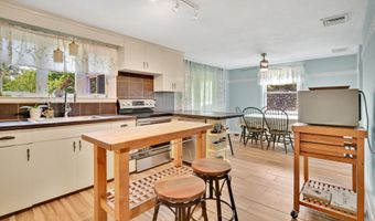 133 Savage Hill Rd, Berlin, CT 06037