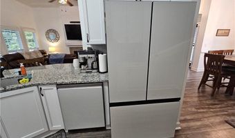 121 Roxbury Ct, Advance, NC 27006