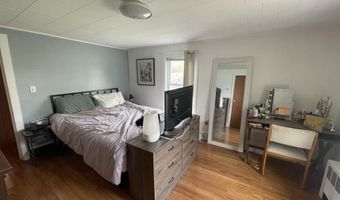 146-148 Lincoln St, Bangor, ME 04401