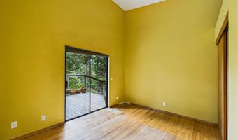 2828 Buttermilk Ln, Arcata, CA 95521