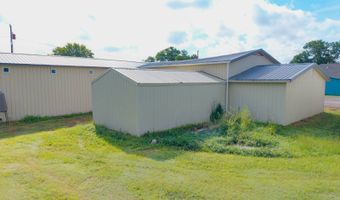 518 3rd Ave, Alton, KS 67623