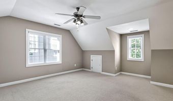 1304 Applethorn Dr, Apex, NC 27502
