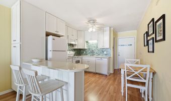 301 E Commerce Way Rd Sea Spray 358, Atlantic Beach, NC 28512