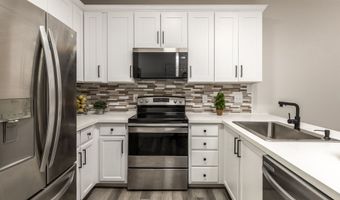 18067 SW NIKS Dr, Beaverton, OR 97003