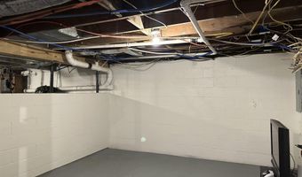8357 St. Rd. 54 W, Avoca, IN 47420