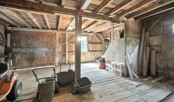 36 CHESTER St, Chester, NH 03036