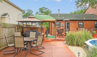 721 Cable Ave, Beachwood, NJ 08722