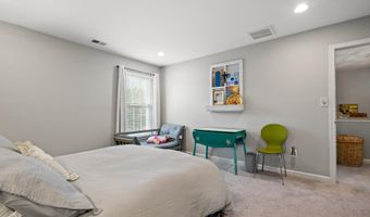 43614 DUNHILL CUP Sq, Ashburn, VA 20147