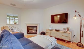 56 W Aspen Way, Aberdeen, NJ 07747