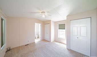 850 Parkway Dr #79, Blackfoot, ID 83211