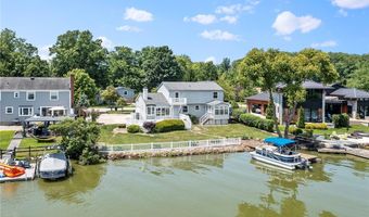 843 Nautilus Trl, Aurora, OH 44202