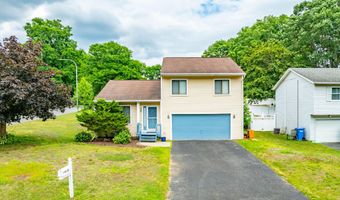 15 W Meadow Dr, Albany, NY 12203