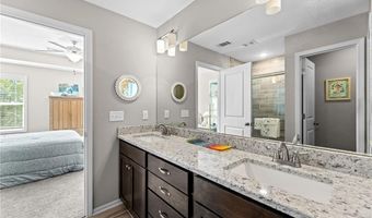 1309 N 158th Ter, Basehor, KS 66007