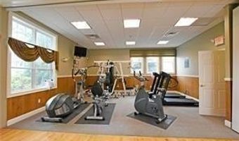 200 Roger Williams Ave 409, East Providence, RI 02916