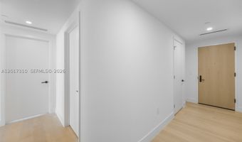 1177 Kane Concourse 204, Bay Harbor Islands, FL 33154