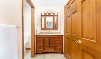 6 Old Sawmill Dr, Beacon Falls, CT 06403