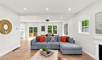 50 Planet Ave, East Providence, RI 02915