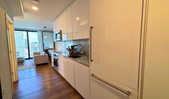 987 Queen St 2405, Honolulu, HI 96814