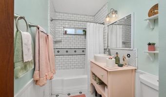 4886 Twain Ave, San Diego, CA 92120