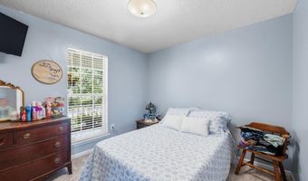 710 Solitude Ave, Albertville, AL 35950