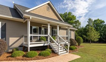 322 Wolf Creek Dr, Americus, GA 31719