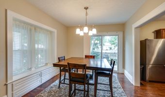 77 Devonshire Dr, Akron, OH 44312