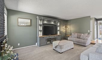 20565 SW FLORENCE St, Beaverton, OR 97078