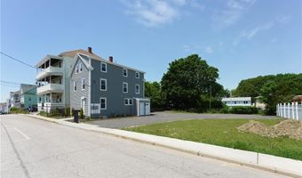 71 ST Elizabeth 2, Bristol, RI 02809