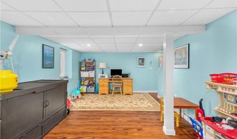 17 Will Croft St, Cumberland, RI 02864