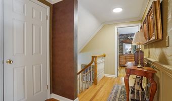 690 Garnette Rd, Akron, OH 44313