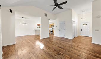 501 Spray Ave, Beachwood, NJ 08722