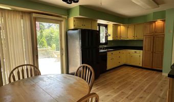 277 Pearl St, Bangor, ME 04401