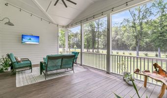 7878 Gull Bay Dr, Awendaw, SC 29429
