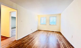 5217 NEWTON St 101, Bladensburg, MD 20710