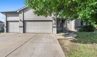 4359 N Rushwood Ct, Bel Aire, KS 67226