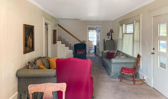 415 Elwell St, Alma, MI 48801