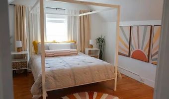 65 Lincoln St, Augusta, ME 04330