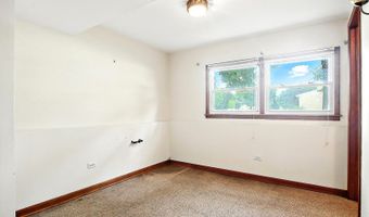 506 E Valley Ln, Arlington Heights, IL 60004
