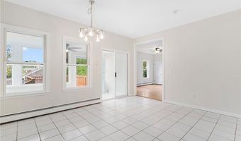 91 Warren Ave, Cranston, RI 02920