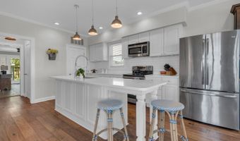 1069 SHORE ACRES Rd, Arnold, MD 21012